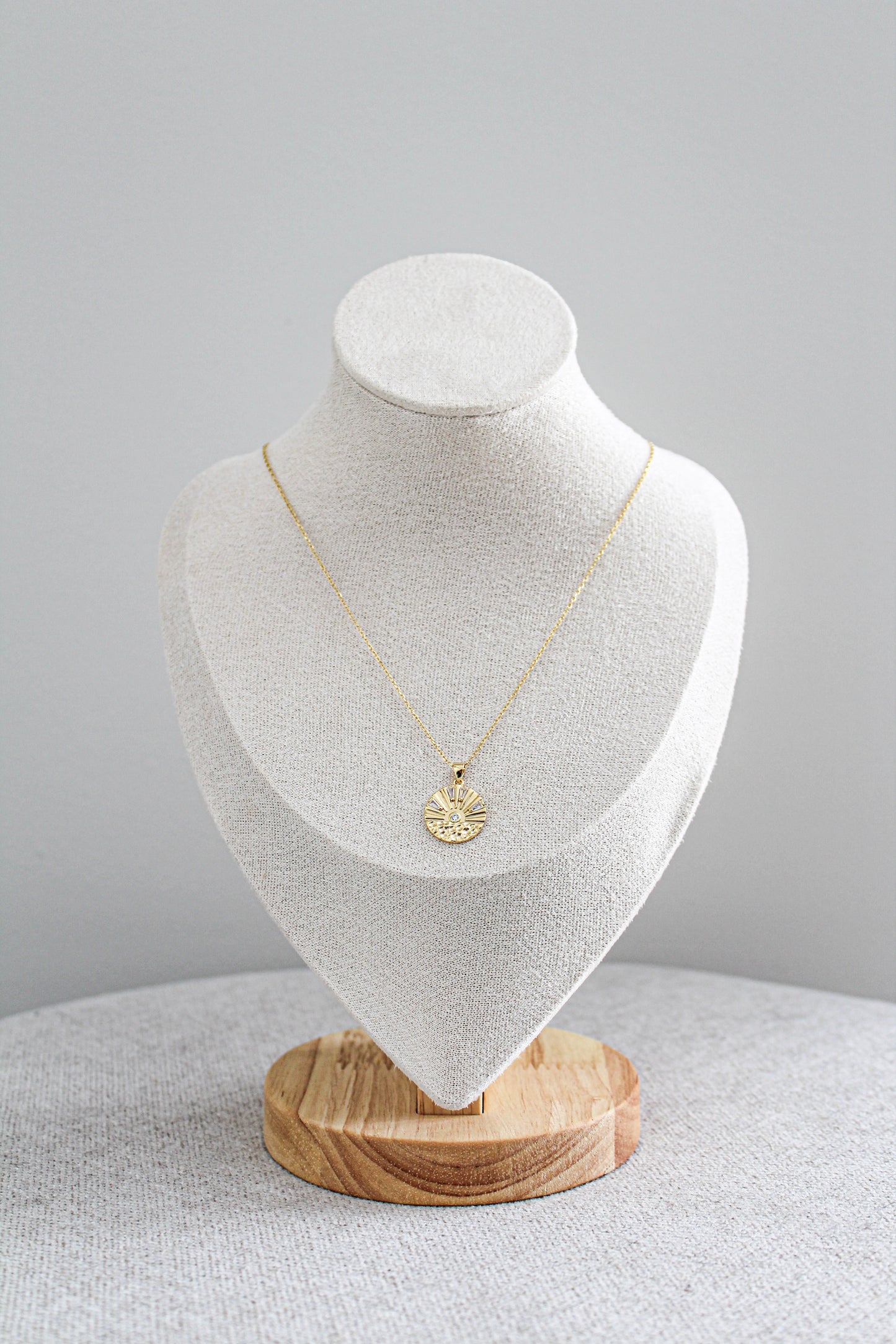 Sunrise Round Pendant Necklace